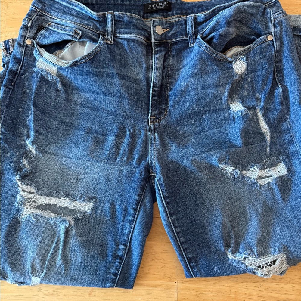 Judy Blue Distressed Dark Blue Boyfriend Jeans - Picture 6 of 7